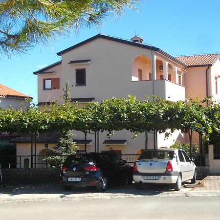 Apartments Neda - Porec South Eksteriør billede