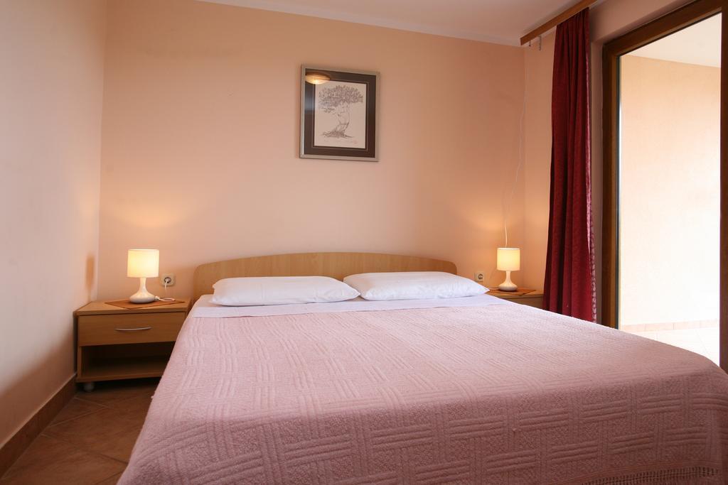 Apartments Neda - Porec South Værelse billede